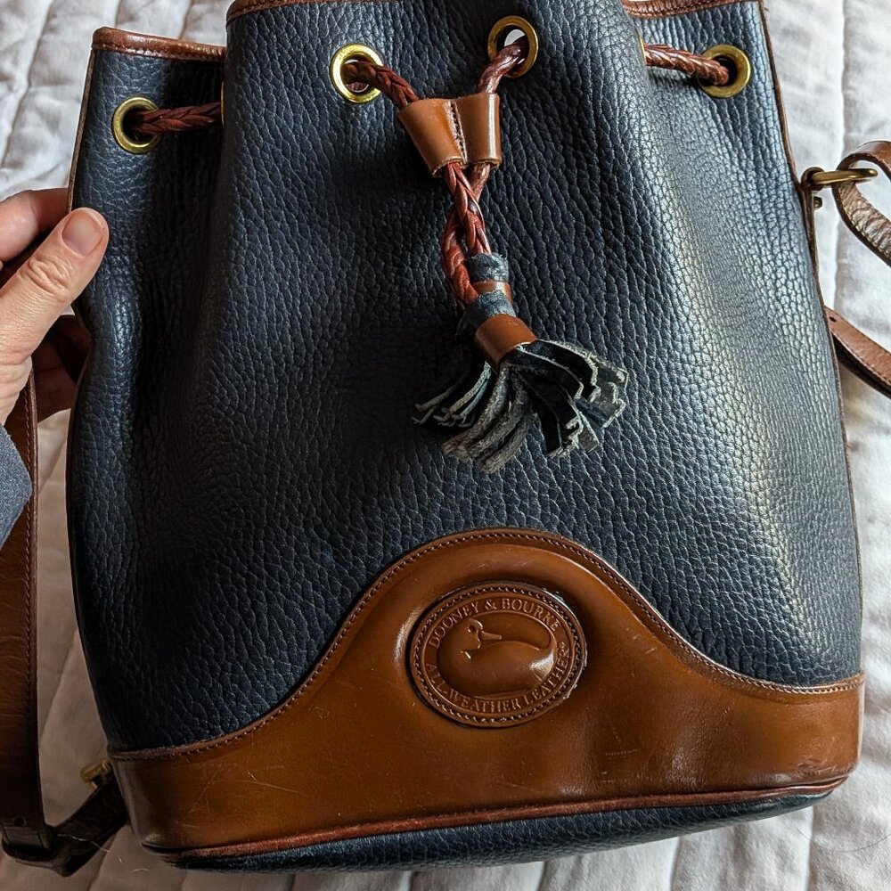 Vintage Dooney & Bourke AWL Navy Tan Drawstring Bucket Bag Made in USA